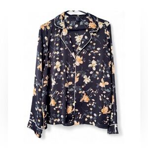 Forever 21 Contemporary Floral Satin-Style Button Down Black/Yellow Size L